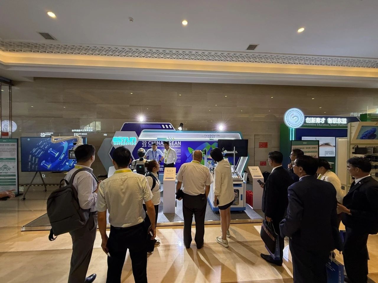 “SkyBet天空体育大学妄想”赋能东盟智能制造人才作育